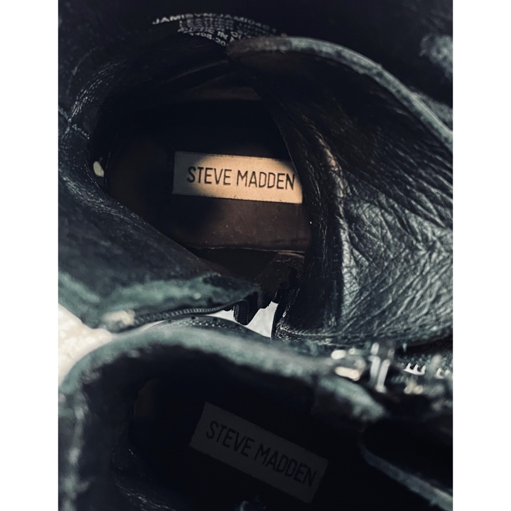 STEVE MADDEN • Black Jamisyn Leather Combat Boots, 6 - Picture 14 of 16